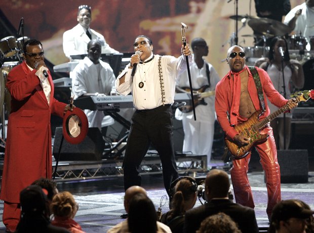 The Isley Brothers - 10 Of The Best Musical Family Groups - Smooth